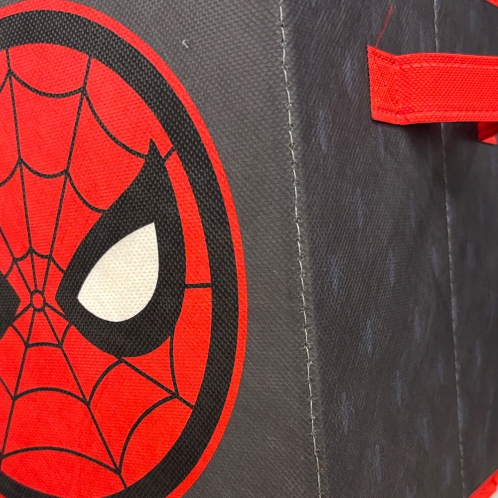 Spiderman Storage Cube - Picture 9 of 11